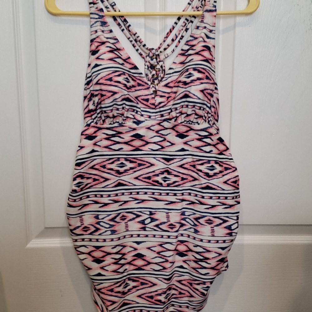 Maternity tankini top NWT